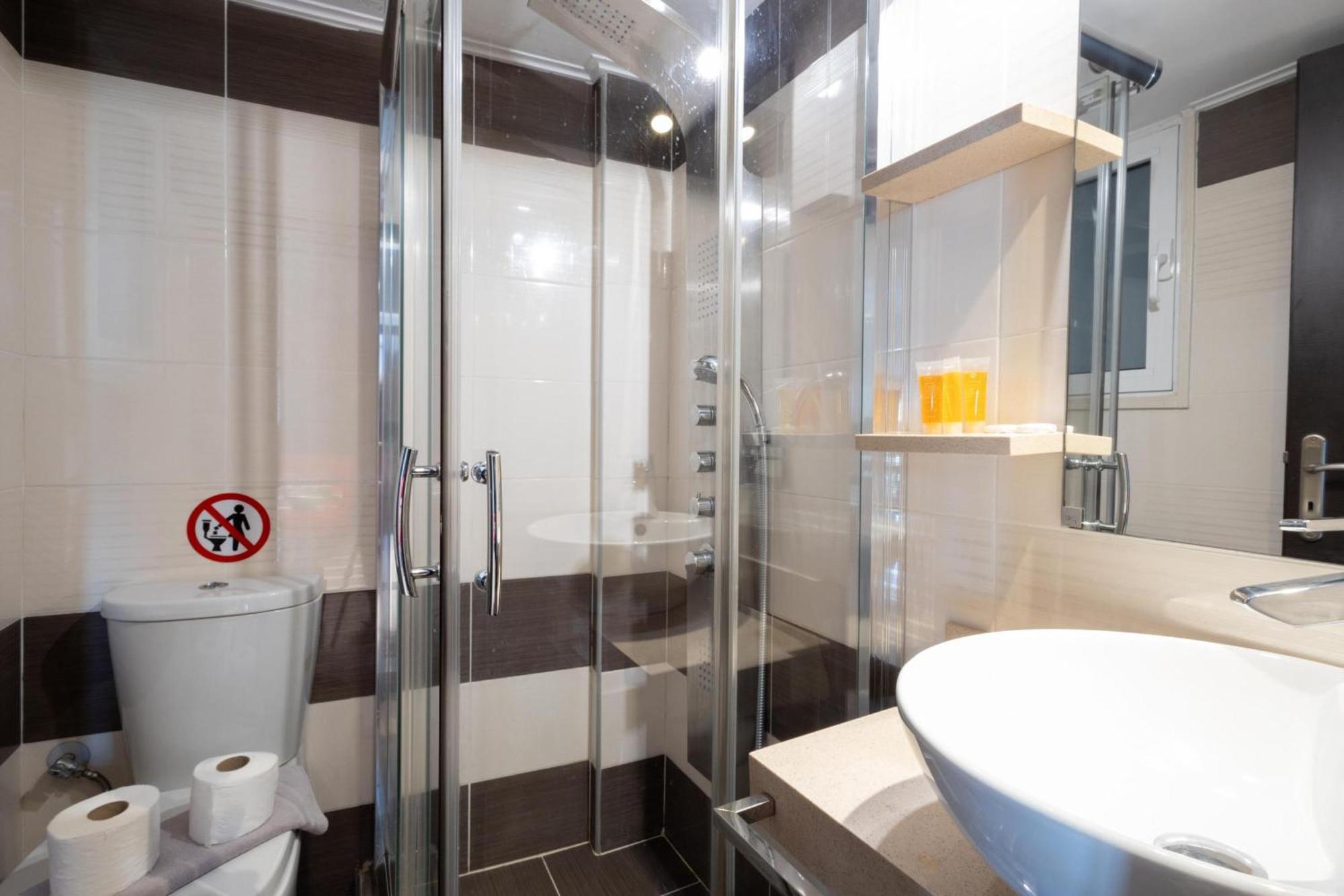 A Luxury & Comfortable Apt In Athens Ngoại thất bức ảnh