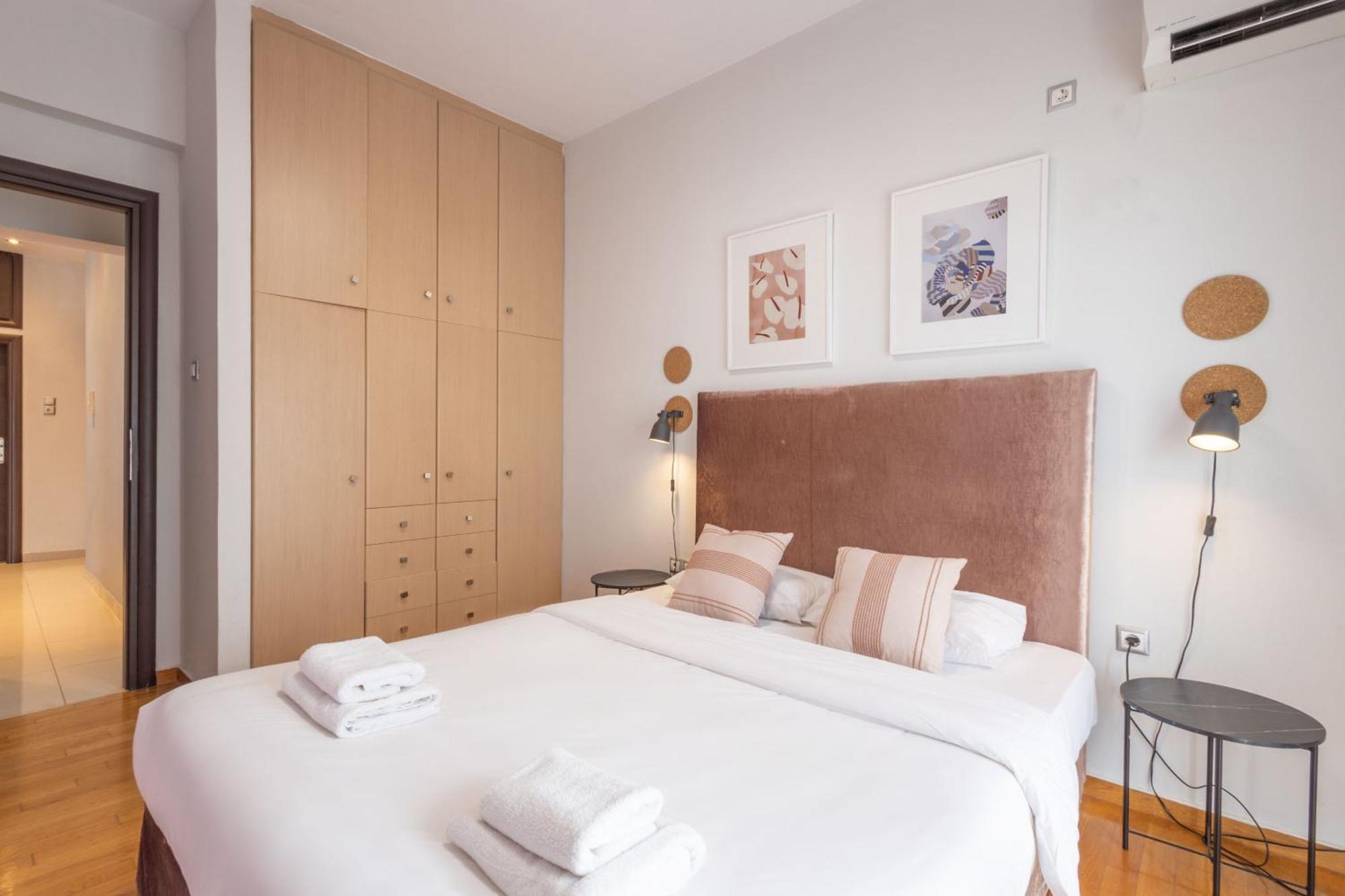 A Luxury & Comfortable Apt In Athens Ngoại thất bức ảnh